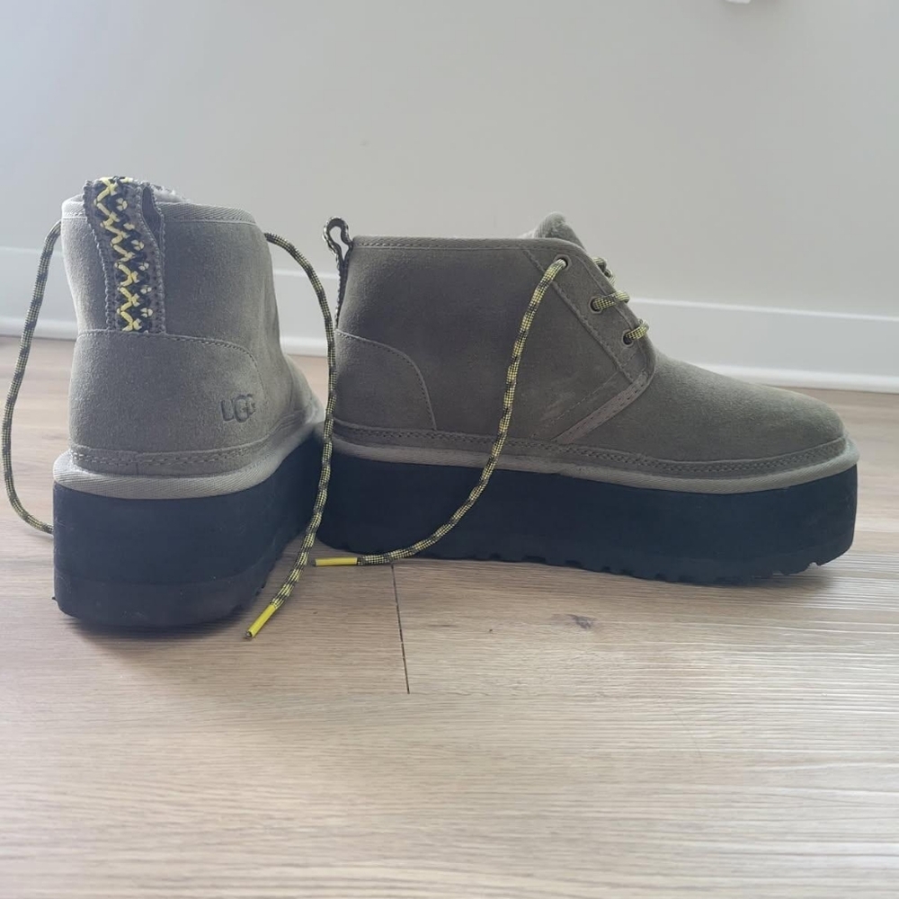 UGG Neumel Heritage Platform Boots